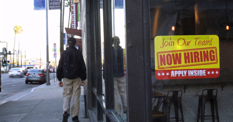 Majority Wants Biz Owners Prosecuted for Hiring Illegals Majority Wants Biz Owners Prosecuted for Hiring Illegals